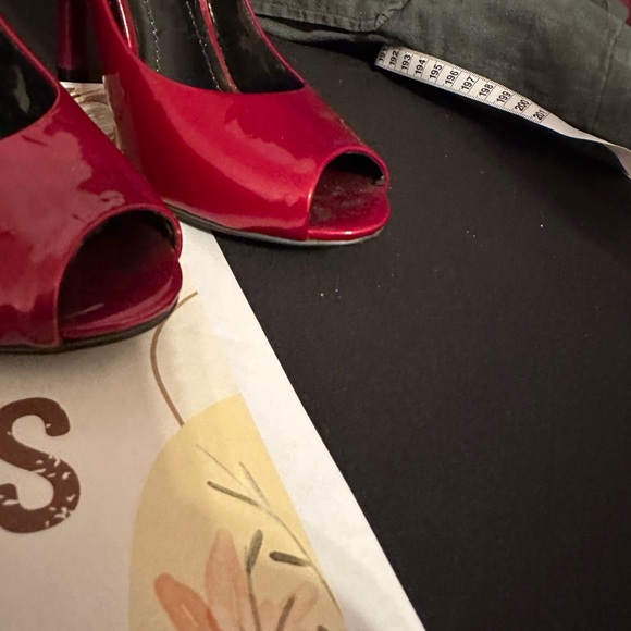 Gianni Bini Red Peep-Toe Heels - Picture 3 of 12